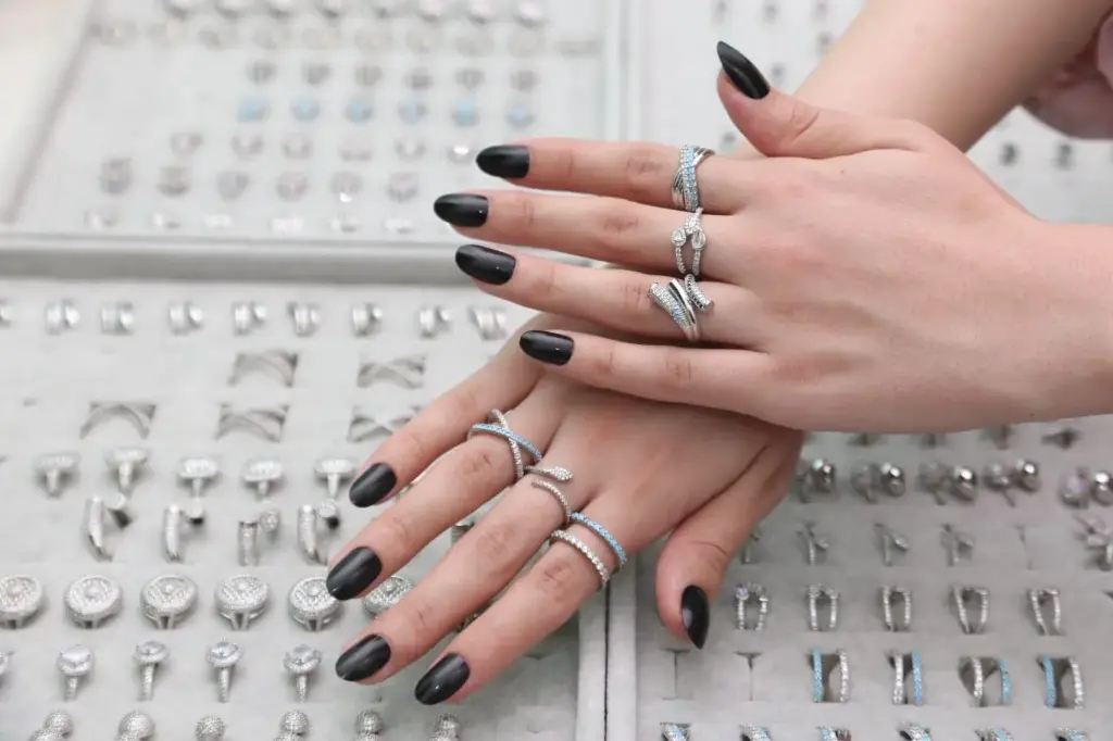 Moonlight Sparkle Ring | خواتم بريق القمر 