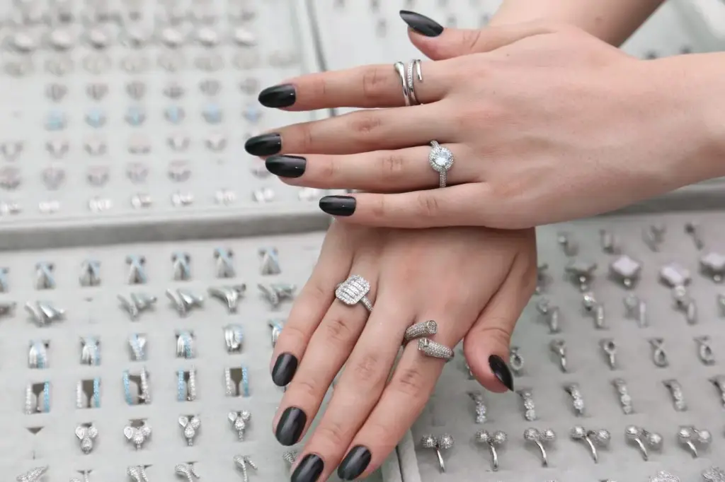 Elegance Secret Ring | خاتم سر الأناقة 