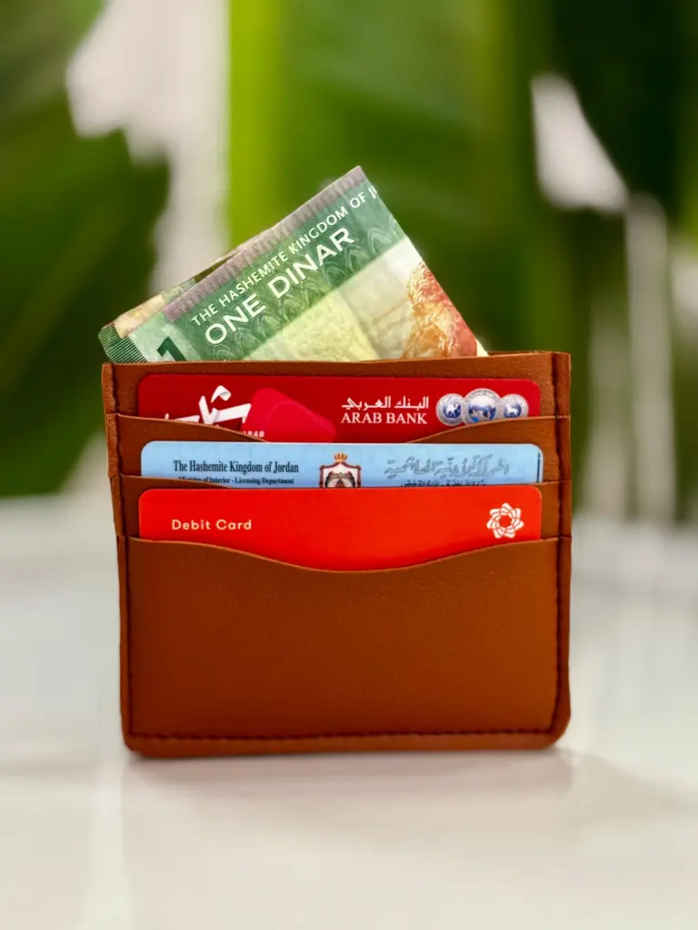 محفظه جلدية عمل يدوي 