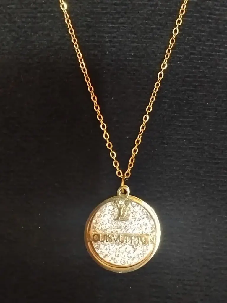 سنسال ستاتي لون ذهبي