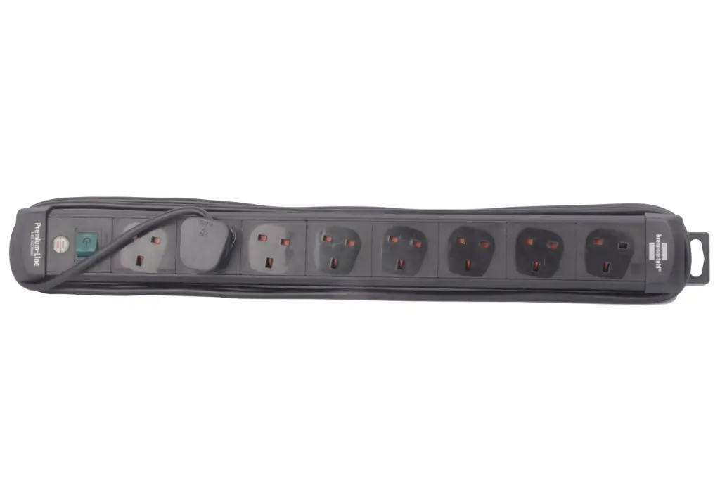 وصلة كهرباء MK متعددة المداخل - MK Power Extension with Multiple Sockets