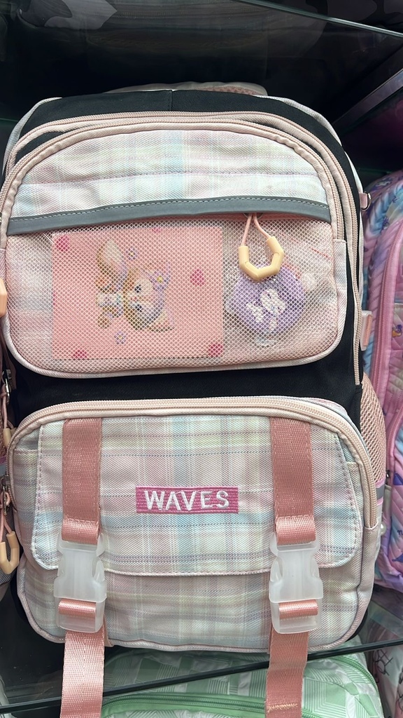 شنطة مدرسية متعددة الجيوب واحزمة كتف مبطنة