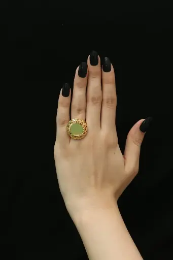 Timeless Elegance Ring | خاتم الأناقة