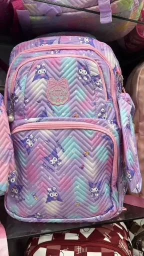 حقيبة مدرسيه 6