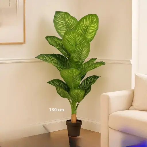 شجرة زينة طول 130 سم 