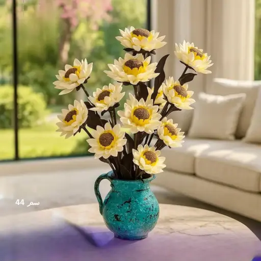 ورد صناعي داخل قوارة على شكل فنجان طول 44 سم 