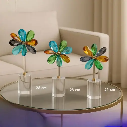 تحف زجاجية بشكل ورد بالوان زاهيه 