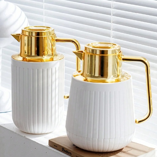 طقم دلة قهوه بشكل جميل يحفظ الحرارة لوقت طويل