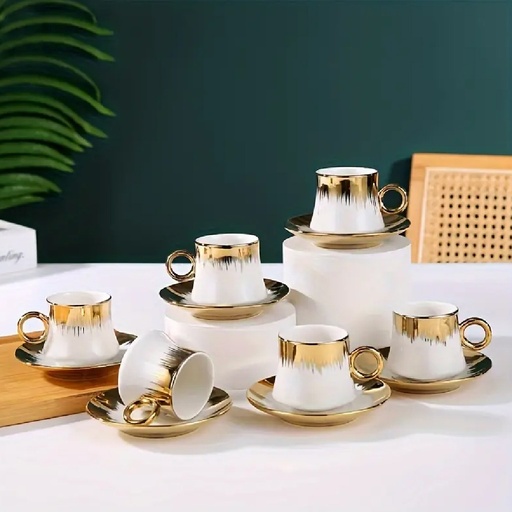 طقم فناجين قهوه مكون من ١٢ قطعه