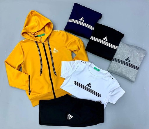 ترينج ولادي مكون من ٣ قطع قطن 100%