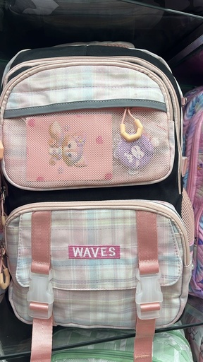 شنطة مدرسية متعددة الجيوب واحزمة كتف مبطنة